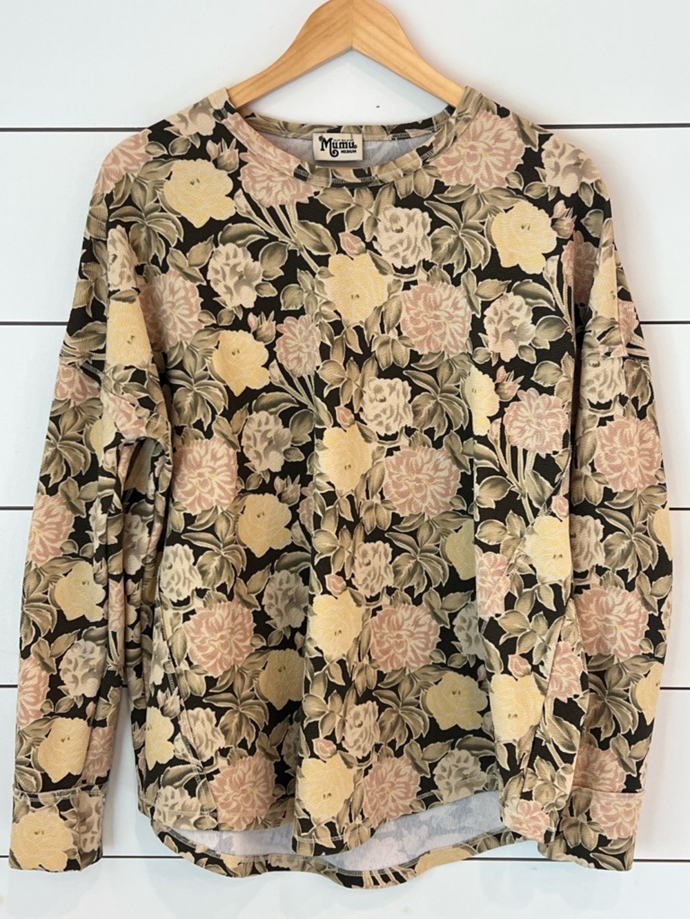 Show me Mumu Floral Long Sleeve Top in Black and Pastel‎ Flowers